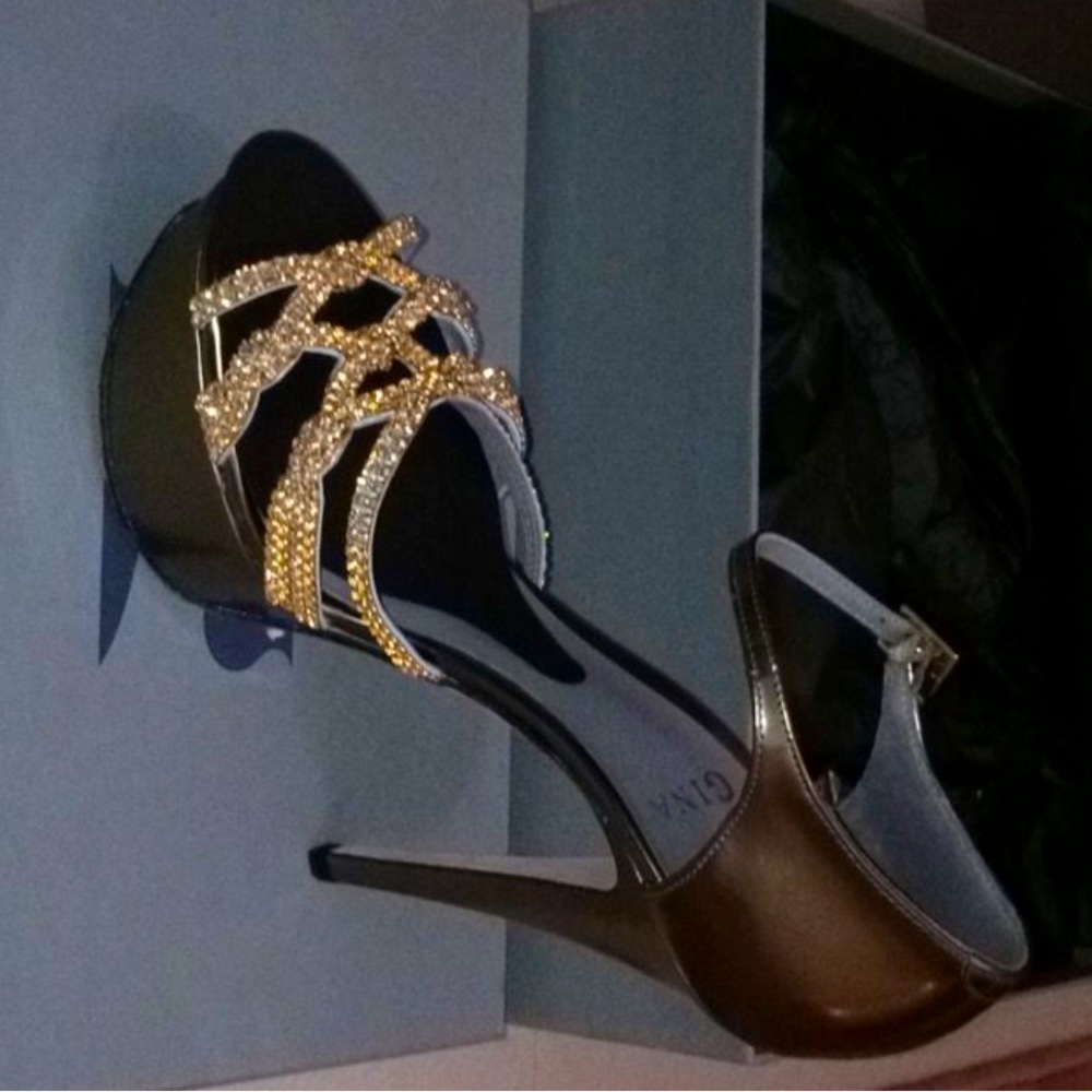 Original GINA heels unused